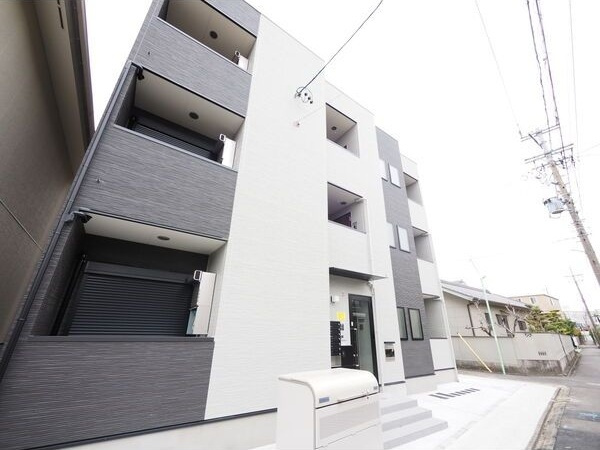 アルカーサ道徳新町の外観