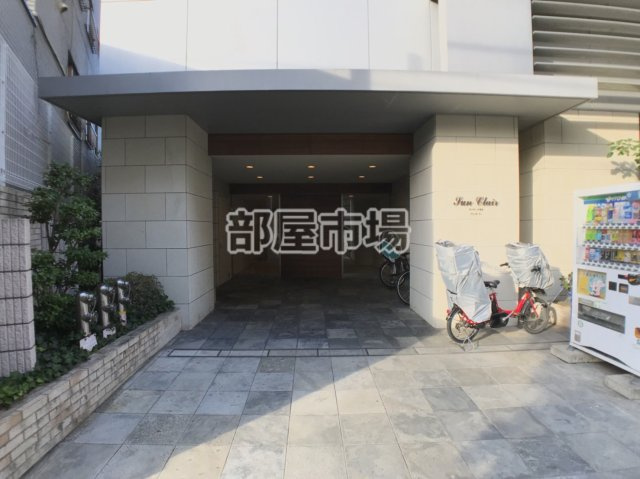 サンクレール荒川ブランガーデンのエントランス