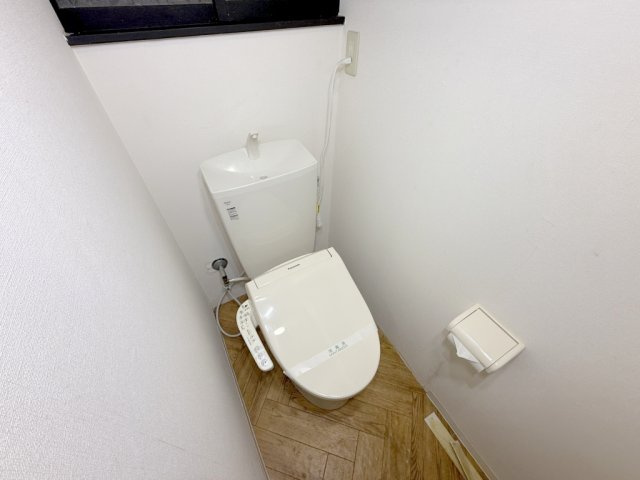 東大阪市中小阪４丁目のテラスのトイレ