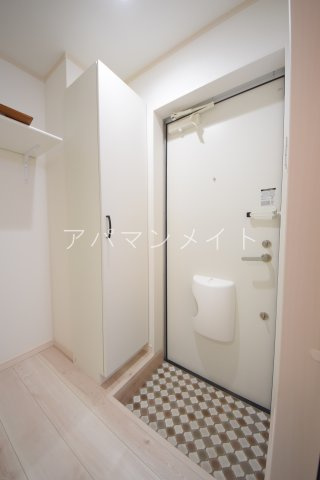 【玄関】 | ハーミットクラブハウス戸塚グラン | シューズボックスあります