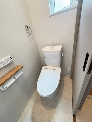 ナチュラルフロント住居のトイレ