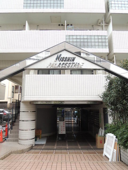 【エントランス】