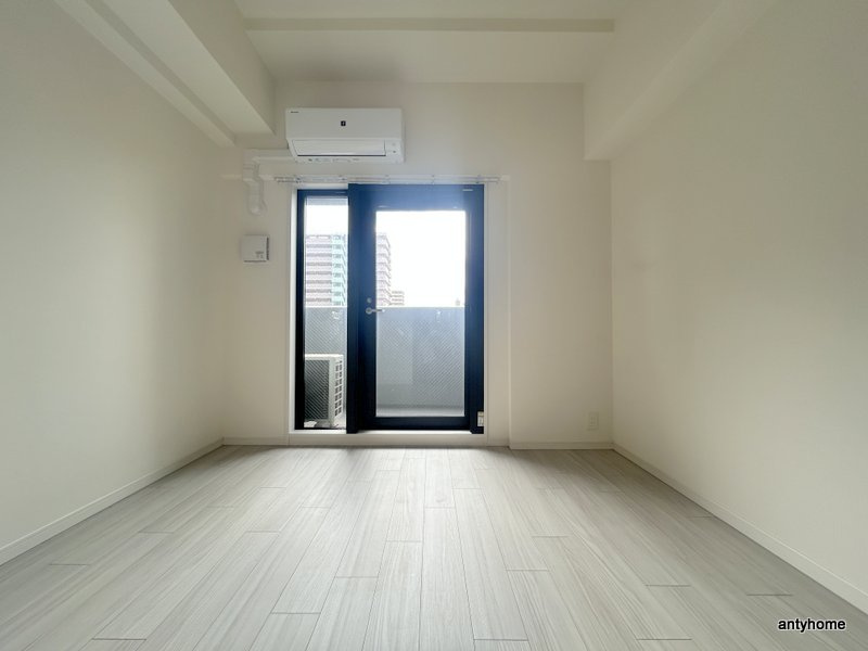 S-RESIDENCE城東SEVER　仲介手数料無料の居間・リビング