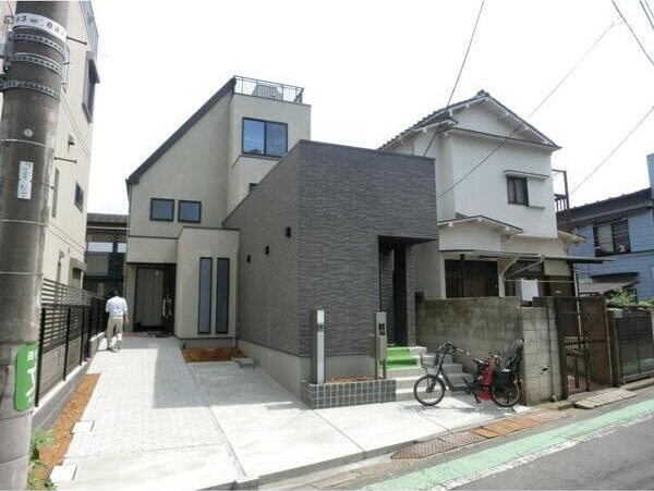rosier　Mのエントランス
