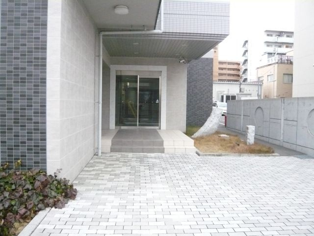 アトーレ野田のエントランス