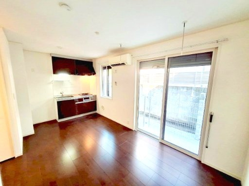 カーサ都立家政の居間・リビング|★1LDKの明るいお部屋です。2名様のご入居もご相談くださいませ★