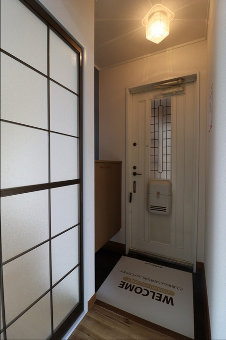 ノーブル清水　C棟の玄関