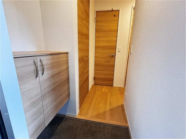 ラ・ヴェール杉尾台の玄関