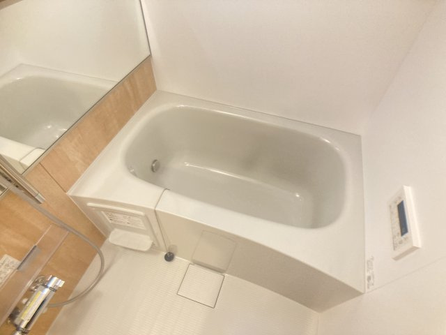 CLAIRの浴室