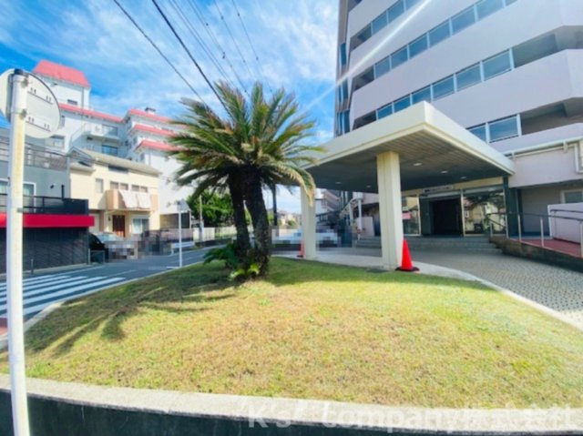 ◎藤沢市鵠沼海岸2丁目　鵠沼スカイマンションの外観|エントランス周辺スペース◇
