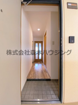 【内装】 | 　ハッピーアウル | ※別室の写真を使用しています。
　設備内容や色調など相違がある場合は実際のお部屋の現状優先となります。