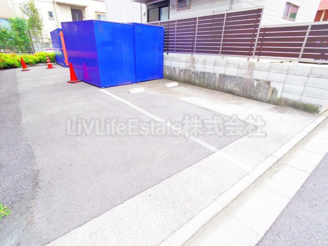 ｅｓｐｏｉｒ小平の駐車場