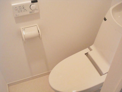 【トイレ】 | ラロッチャ