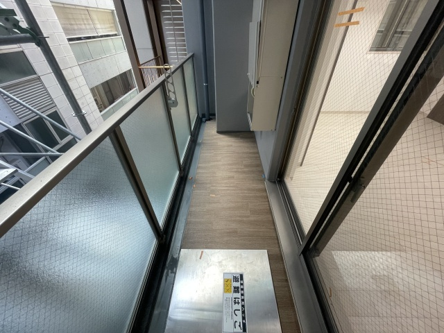 エステムコート新神戸2駅前山手のバルコニー
