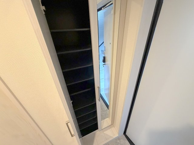 グランツ上新庄の収納