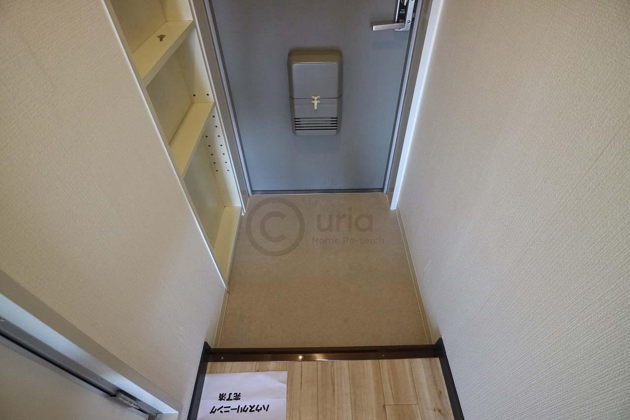 リモージュ岡本の玄関