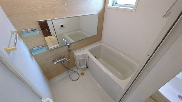 ミル　プランタンⅡの浴室|※別号室の写真です。現況優先となります。