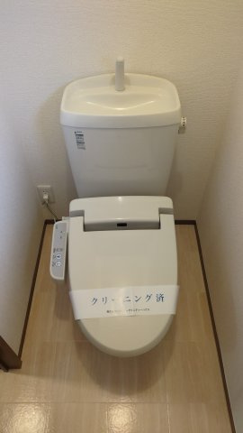 ミル　プランタンⅡのトイレ|※別号室の写真です。現況優先となります。