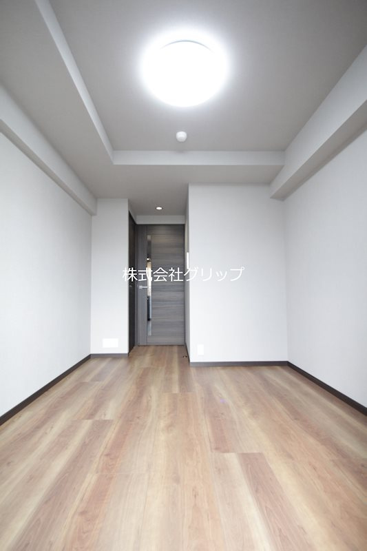 Le'aMARKS横濱弐番館の居間・リビング