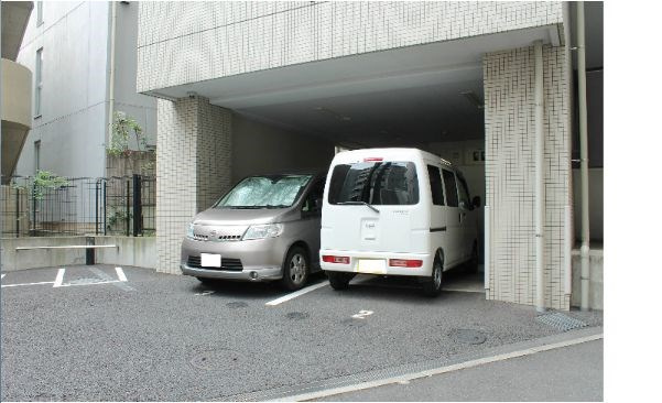 【駐車場】レジディア広尾南