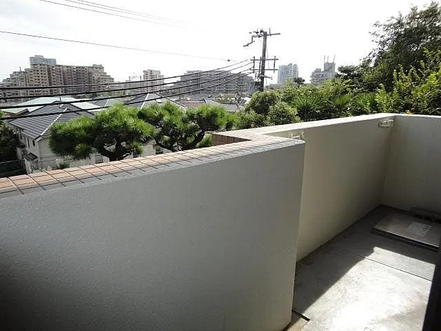 フォレスト岡本のバルコニー