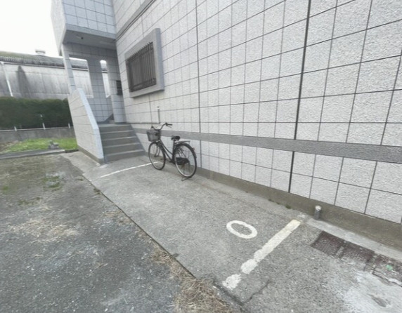 組坂ビル9のその他共用部分|駐輪場です