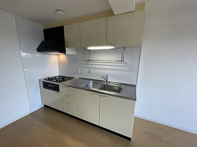 神戸市東灘区森北町６丁目の賃貸マンションのキッチン
