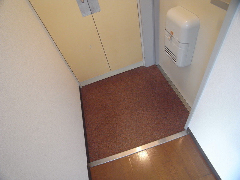 神戸市中央区中山手通２丁目の賃貸マンションの収納