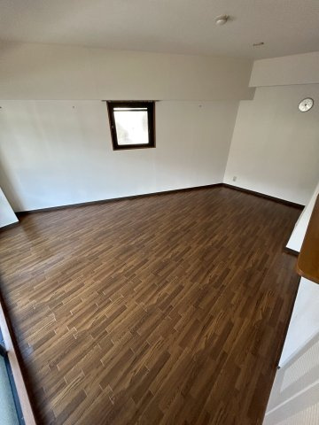 芦屋市浜町の賃貸マンションの居間・リビング