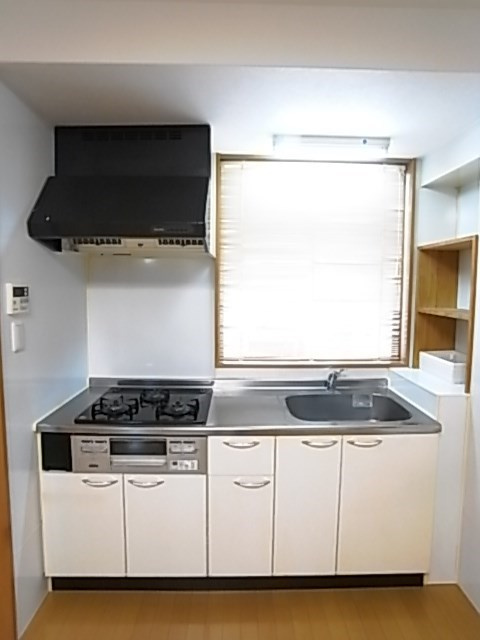 神戸市中央区旭通３丁目の賃貸マンションのキッチン