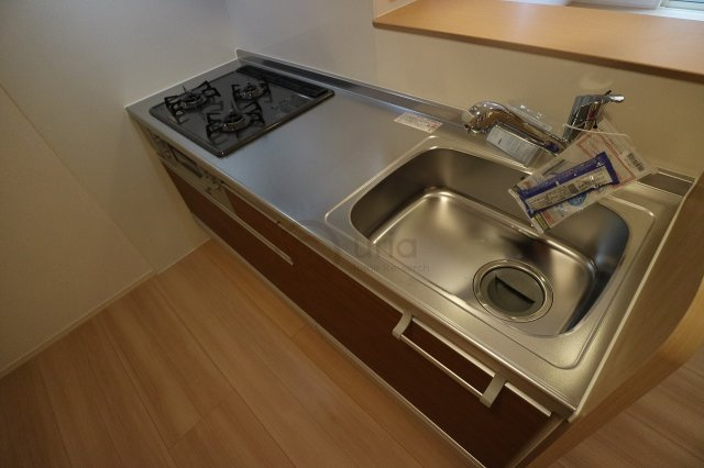神戸市灘区灘北通８丁目の賃貸マンションのキッチン