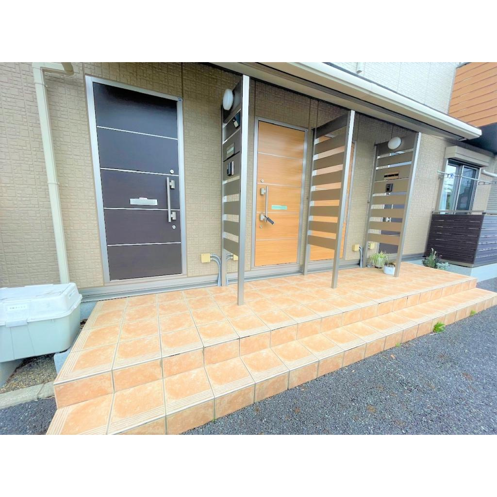 ブランドールＢのエントランス