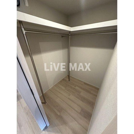 【収納】ウエリスアーバン住吉ＷＥＳＴ