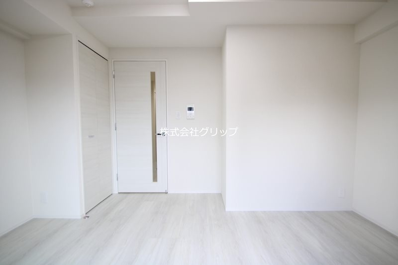 Le'aMARKS横濱の洋室
