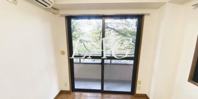 【居間・リビング】 | 早稲田桜並木ＡＶＥ | 洋室のお部屋です。