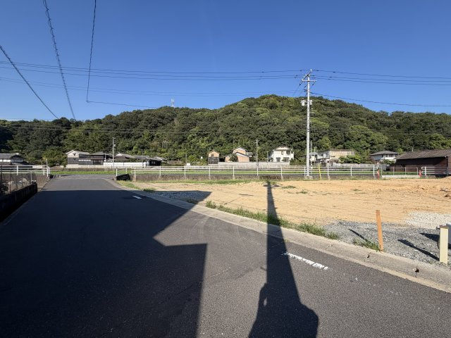 【前面道路含む現地写真】 | リーブルガーデン倉敷市福田町古新田 (全4棟)