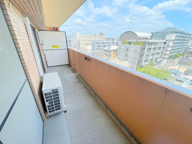 パレス東洋小松館のバルコニー