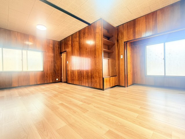 三郷市新和中古物件の洋室