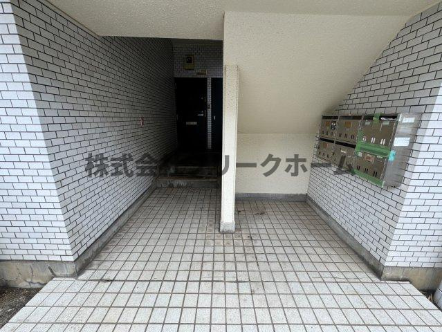 ヴァンベール三鷹のエントランス