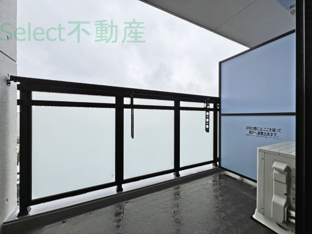 S-RESIDENCE栄eastのバルコニー
