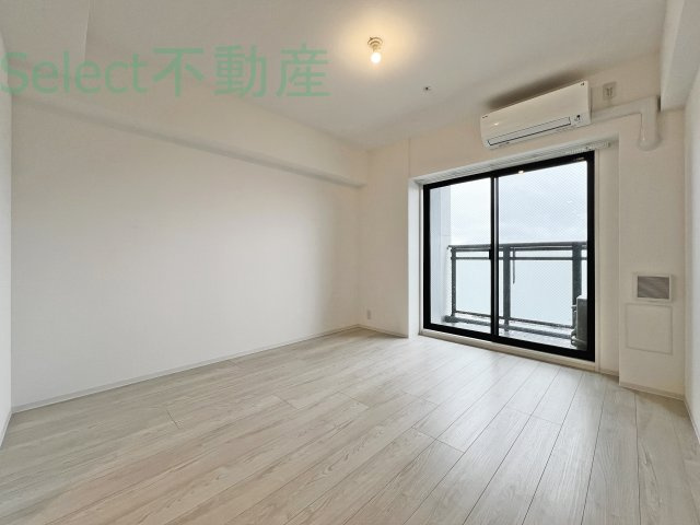 S-RESIDENCE栄eastの居間・リビング