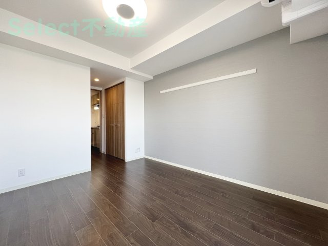 ワールドアイ名古屋城北の洋室