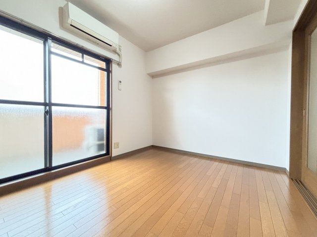 パレス東洋小松館の洋室