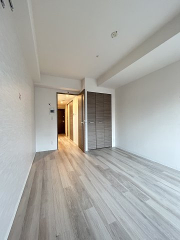 LaDouceur梅田Eastの居間・リビング