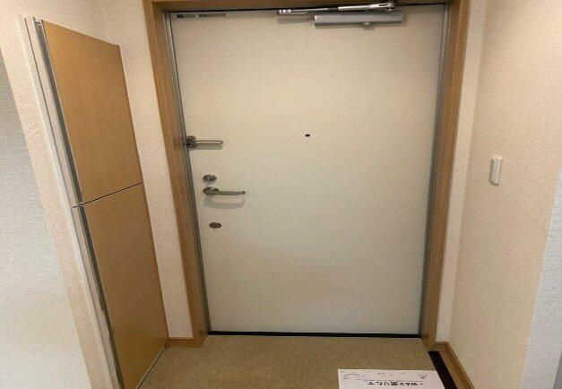 フォレスト北千住の玄関