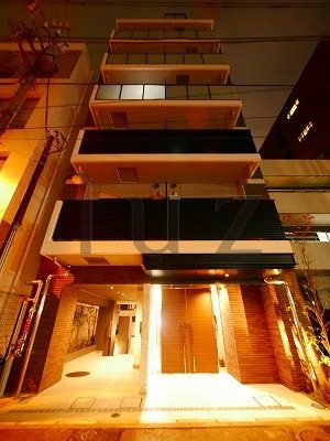アンベリールマーロ横濱の外観