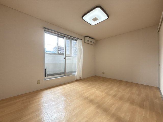 ハーベスト長居の寝室