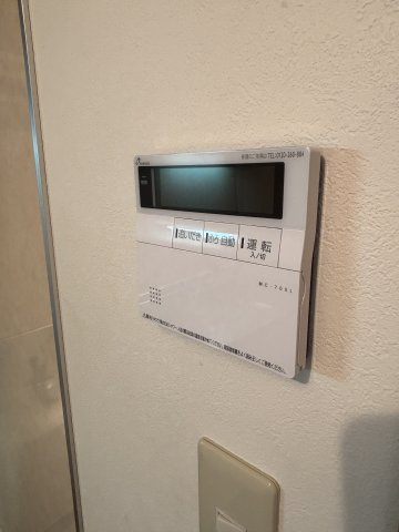 ウィステリア新田町の浴室