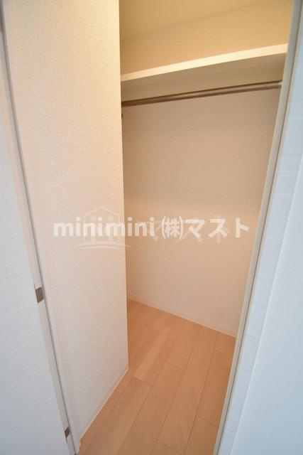 大阪市西区新町４丁目の賃貸マンションの収納