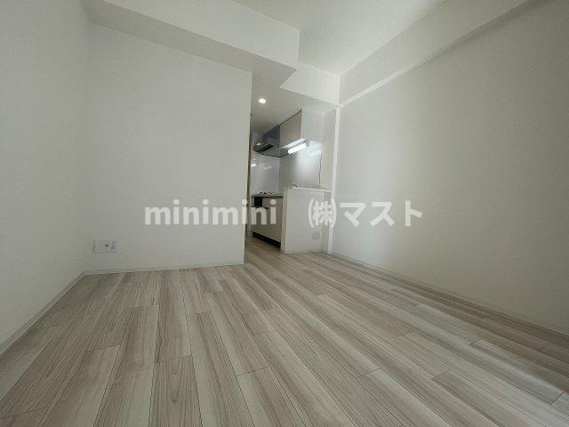 大阪市西区西本町２丁目の賃貸マンションの居間・リビング